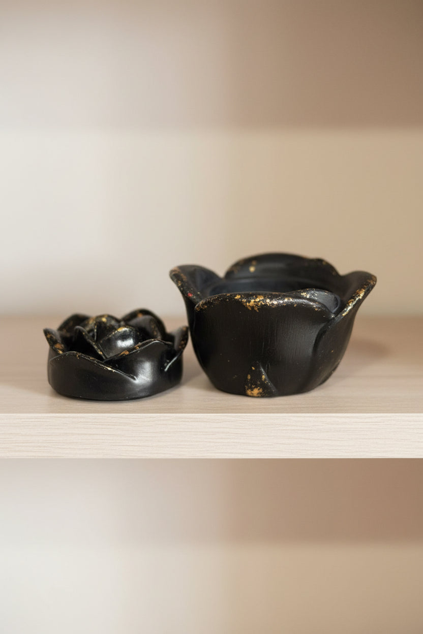 Pot décoratif en plâtre