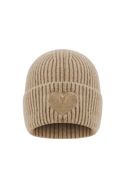 Chapeau en forme de cœur